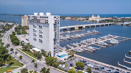 400 N Flagler Drive