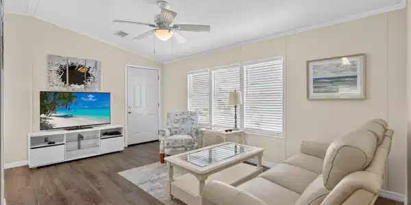 Image 3: 5-web-or-mls-5P1A9529