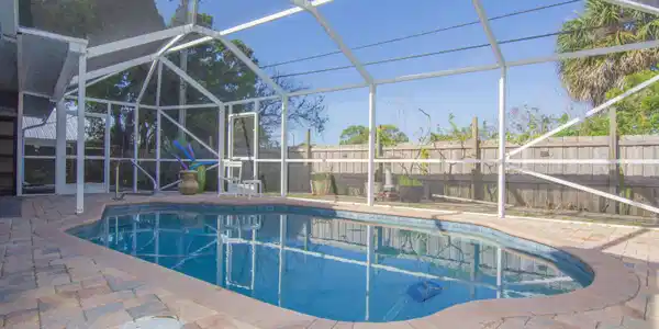 1545 Highland Avenue