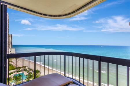 5380 N Ocean Drive