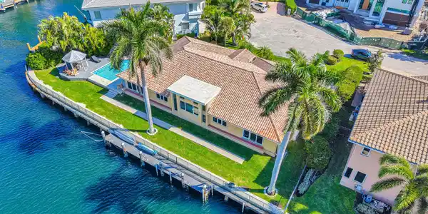 Image 4: DJI_20260125113052_0693_D