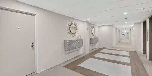 Image 4: Hallway