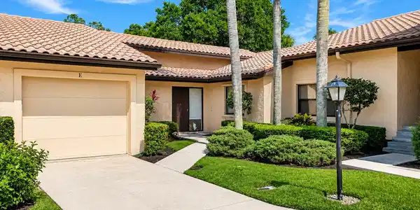 3704 SW Quail Meadow Trail