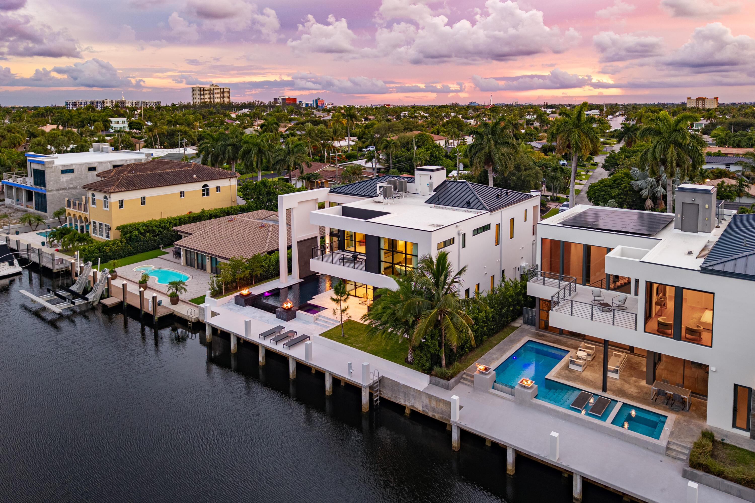 Image 4: 081-1670EastTerraMarDrive-PompanoBeach-F