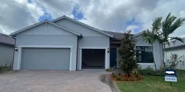 766 SE Courances Drive