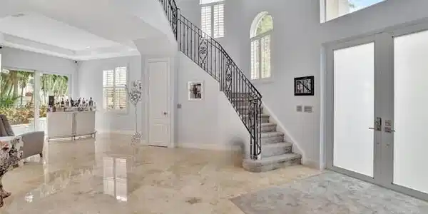 Image 4: 2844-ne-26th-ave-lighthouse-point-fl-bui