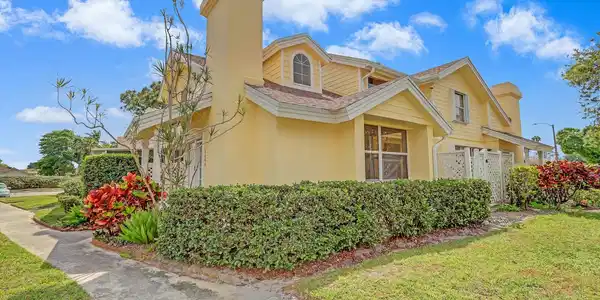 3604 SW Sunset Trace Cir