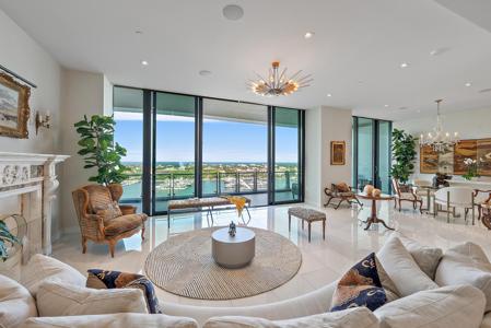 1100 S Flagler Drive