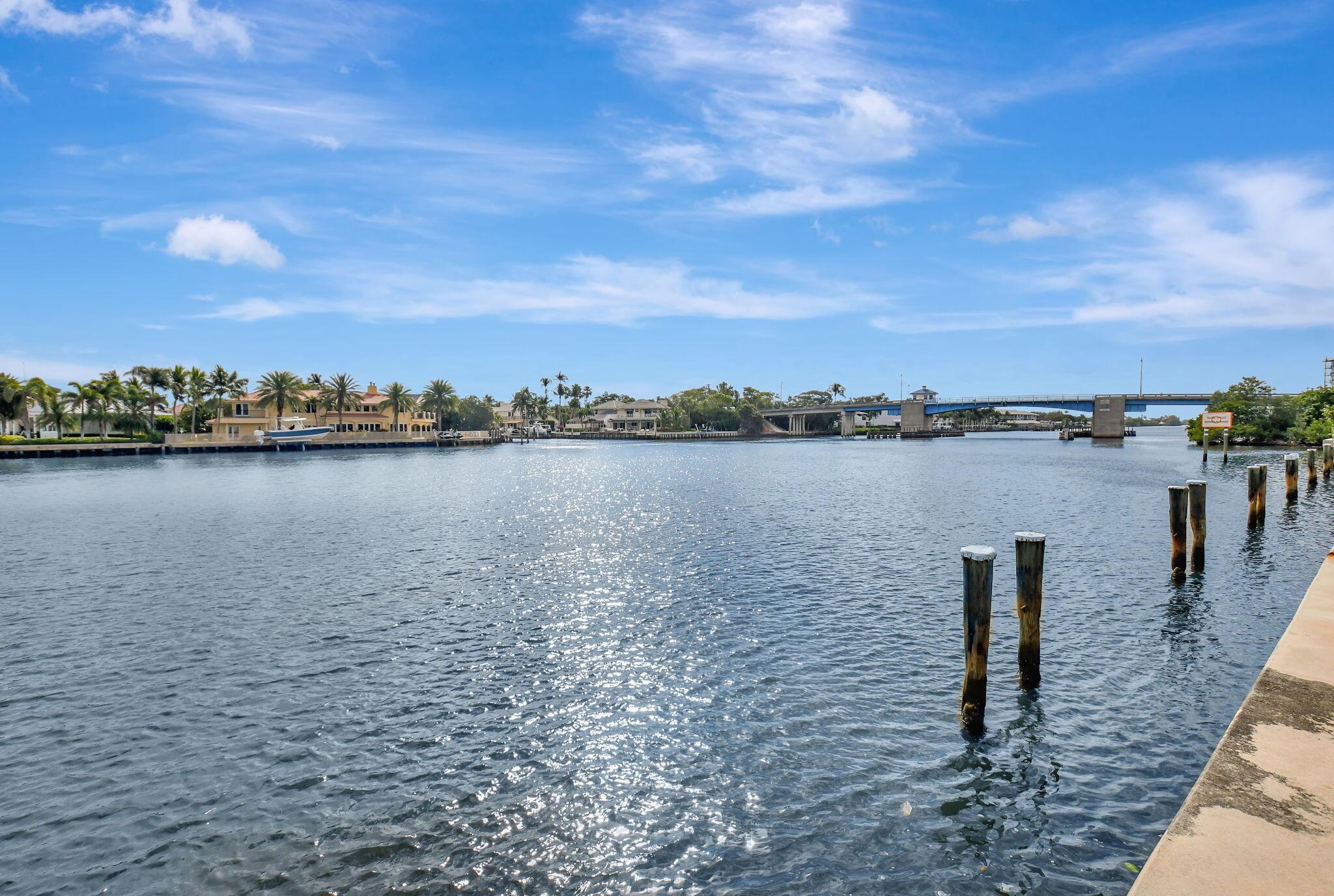 Image 3: Snug Harbor another angle of water and b