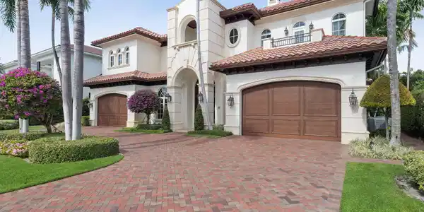 Image 2: Front of Home