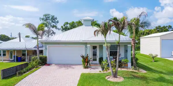 1006 SW 34th Terrace