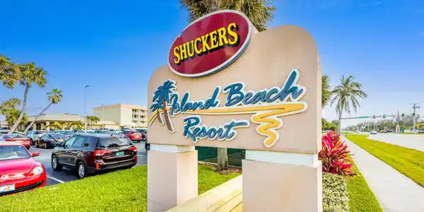 9800 S Ocean Drive