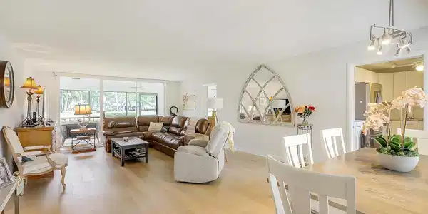 1 SE Turtle Creek Drive