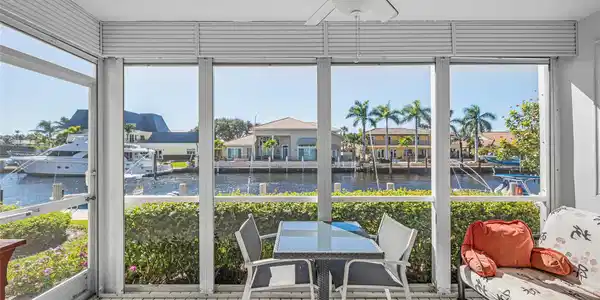 3050 NE 48TH CT