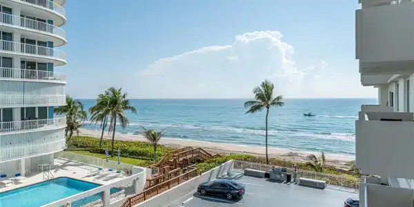 3215 S Ocean Blvd