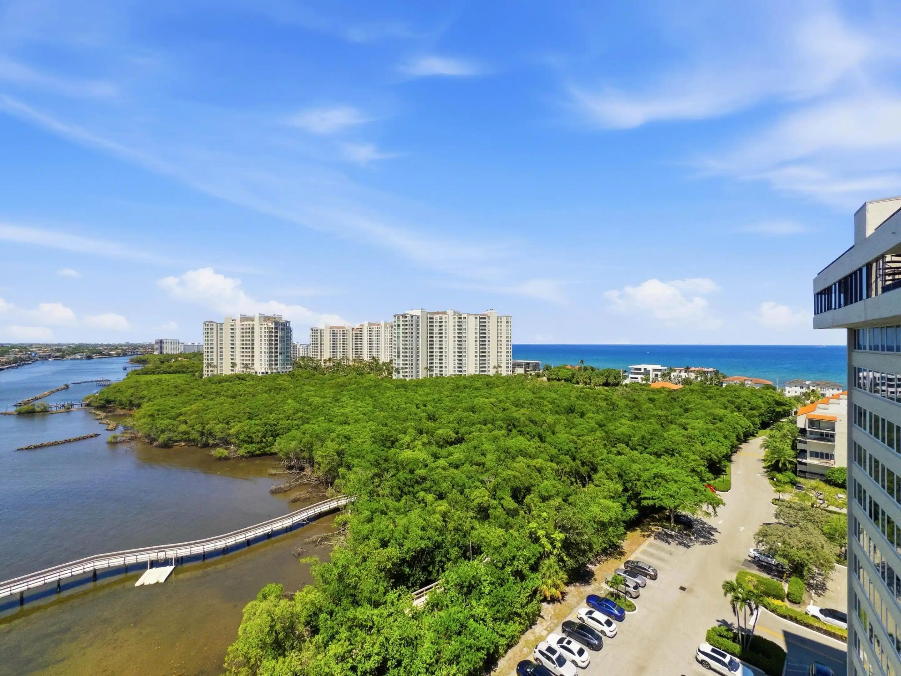 Image 1: Spectacular Intracoastal to Atlantic view!