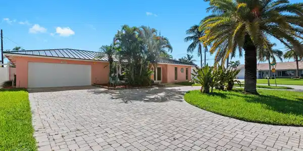 4400 NE 25th Ave