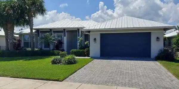 3907 Duneside Drive