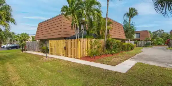 1166 6th Ave 19D