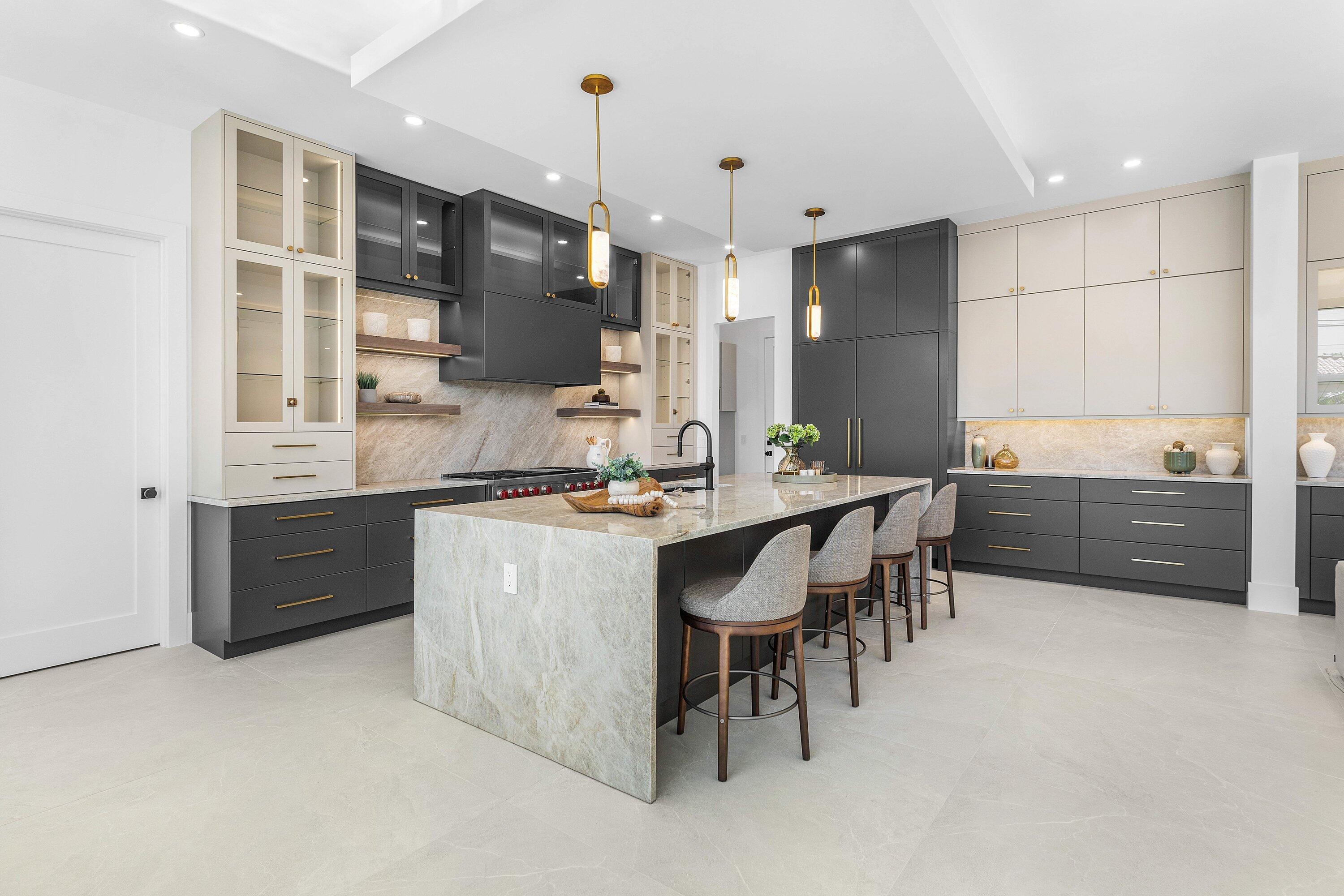 Image 2: 015-368ChurchillRoad-WestPalmBeach-FL-33