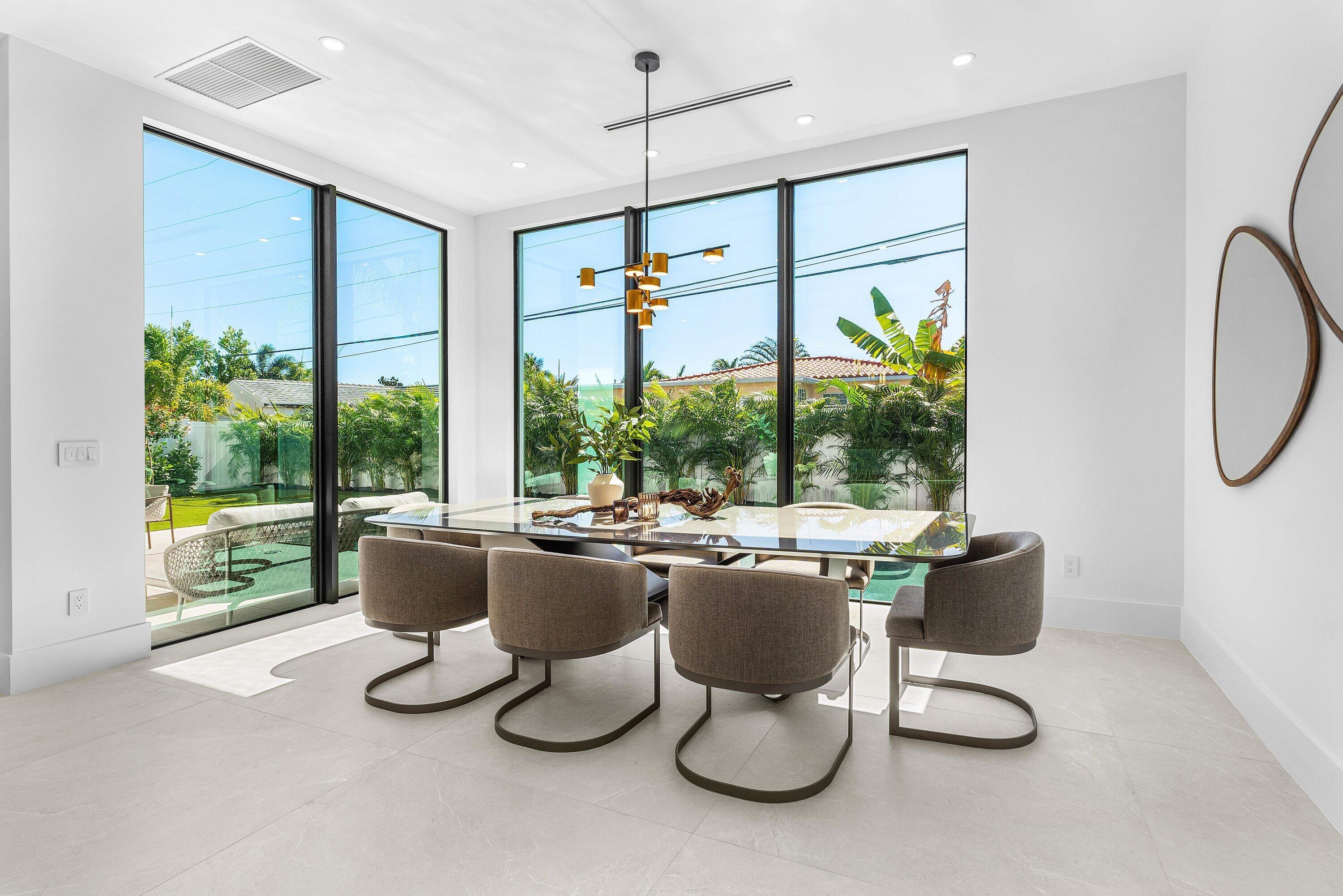 Image 3: 016-368ChurchillRoad-WestPalmBeach-FL-33