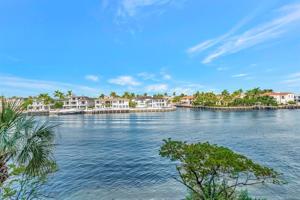 2701 N Ocean Boulevard