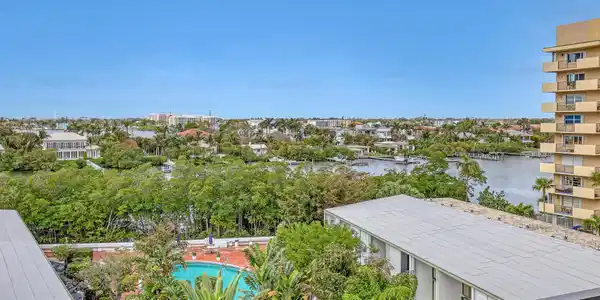 3589 S Ocean Boulevard