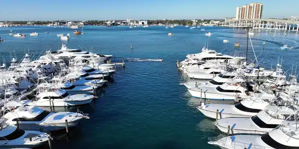 Image 4: Havn_Yacht-Club-Marina