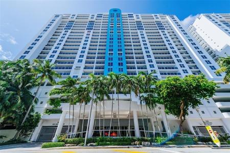 1800 Sunset Harbour Dr