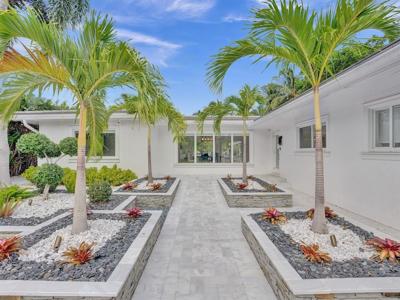 2643 Barbara Dr