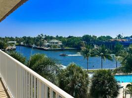 646 Snug Harbor Drive
