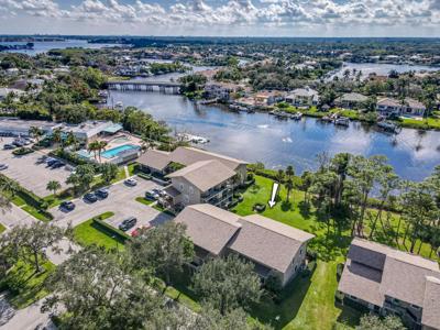 9220 SE Riverfront Terrace
