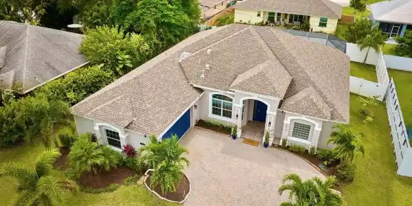 610 SE Daly Court SE