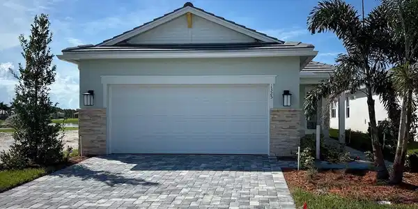 1325 Haven Circle
