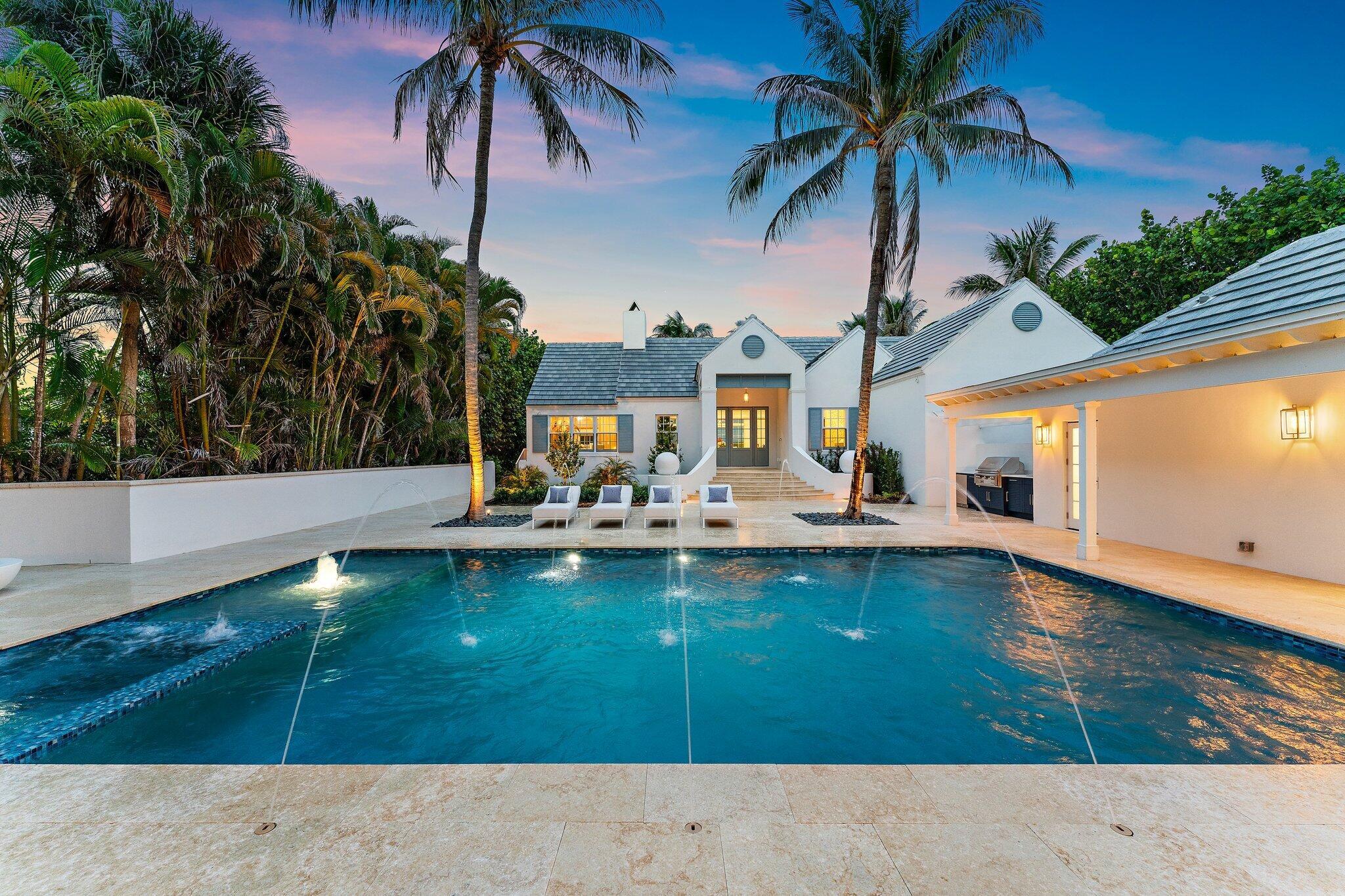 Image 4: Pool Area