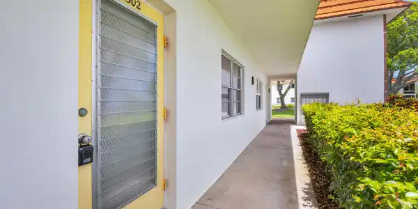 Image 4: 1225 NW 21ST ST 15