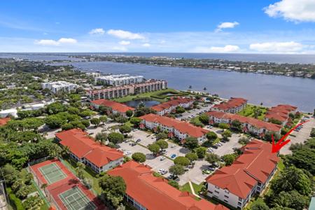 106 Half Moon Circle