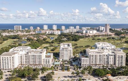 220 SE Mizner Boulevard SE