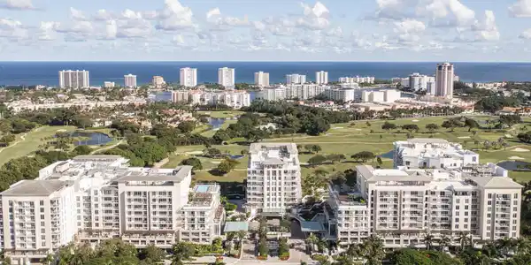 220 SE Mizner Boulevard SE