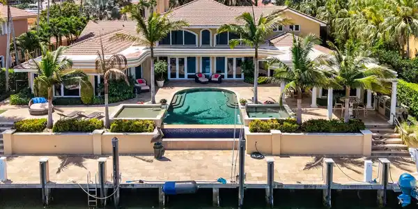 3 Isla Bahia Drive