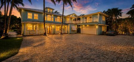 1066 SE St Lucie Boulevard