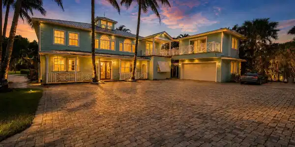1066 SE St Lucie Boulevard