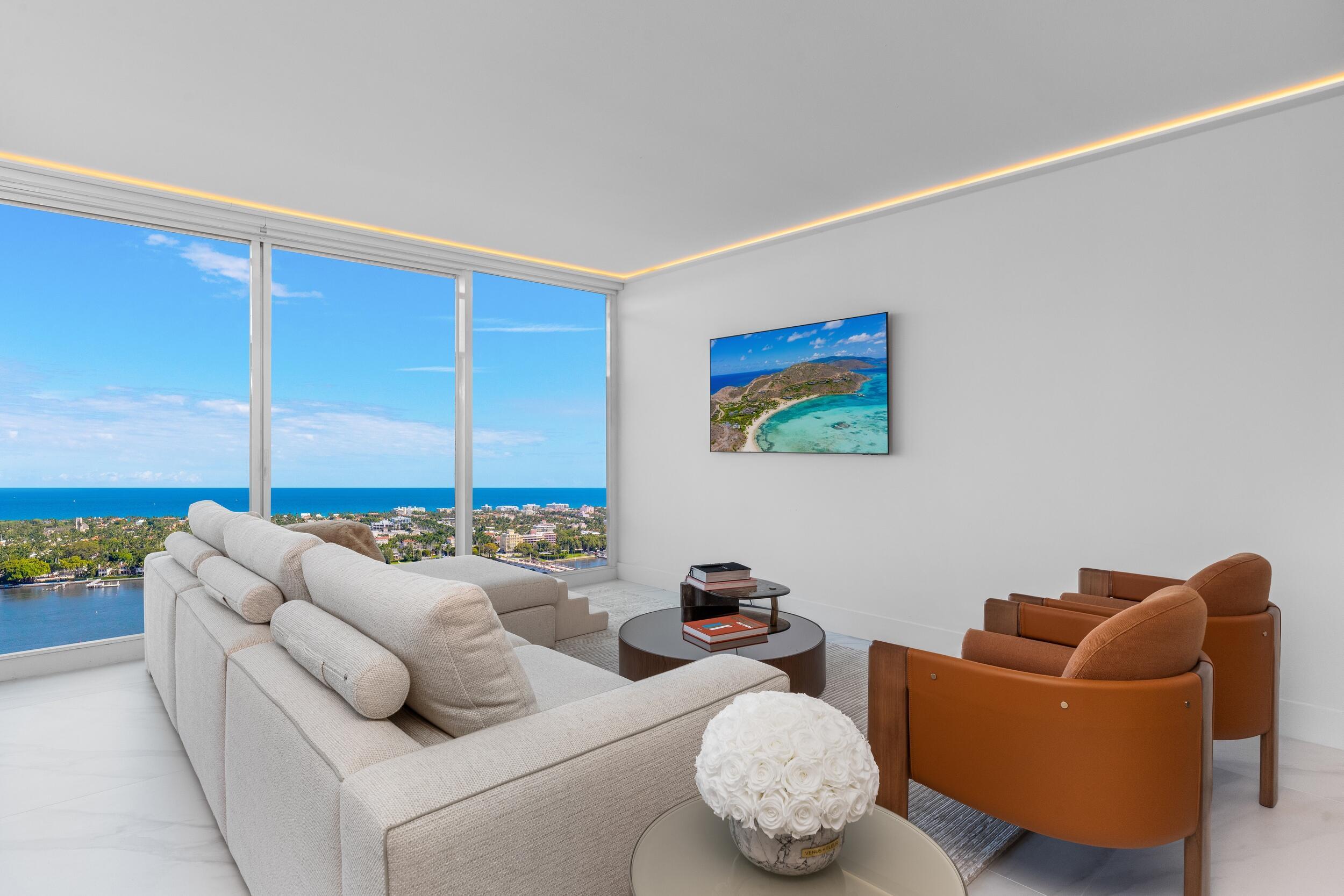 Image 3: Living Area 2