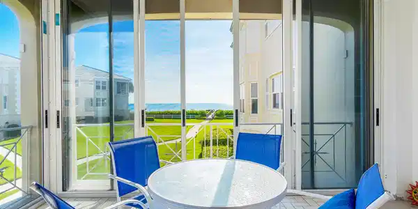 1150 Reef Road