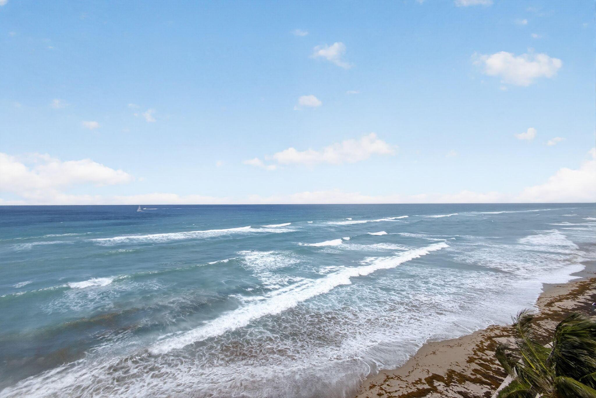 Image 4: BEACH