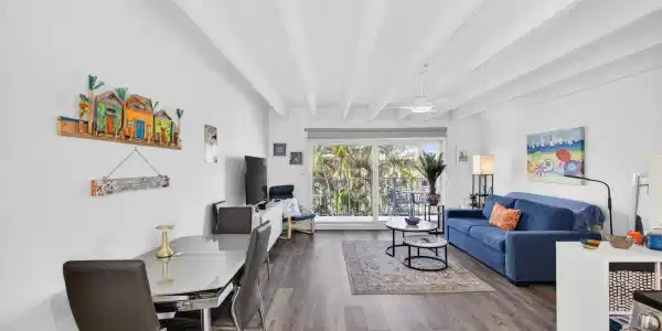 4001 S Ocean Boulevard