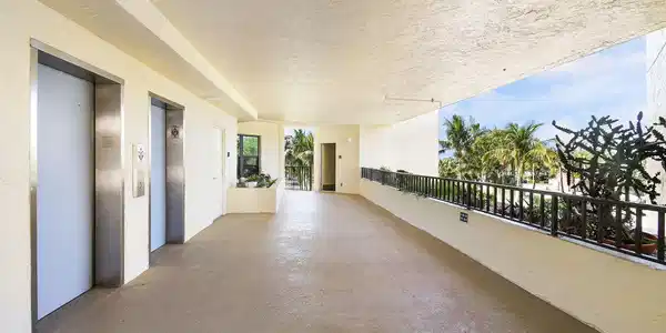 Image 4: 7-web-or-mls-500_6302