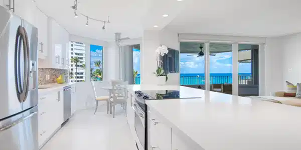550 S Ocean Boulevard