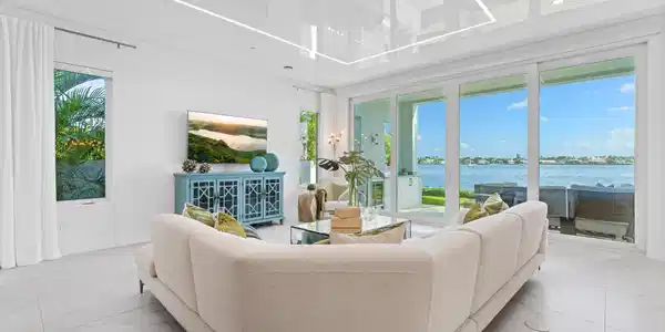 Image 4: 100 Water Club Ct N_Living Room 2