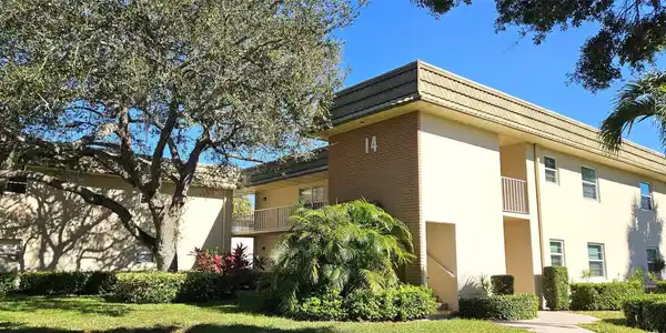14 Vista Gardens Trail